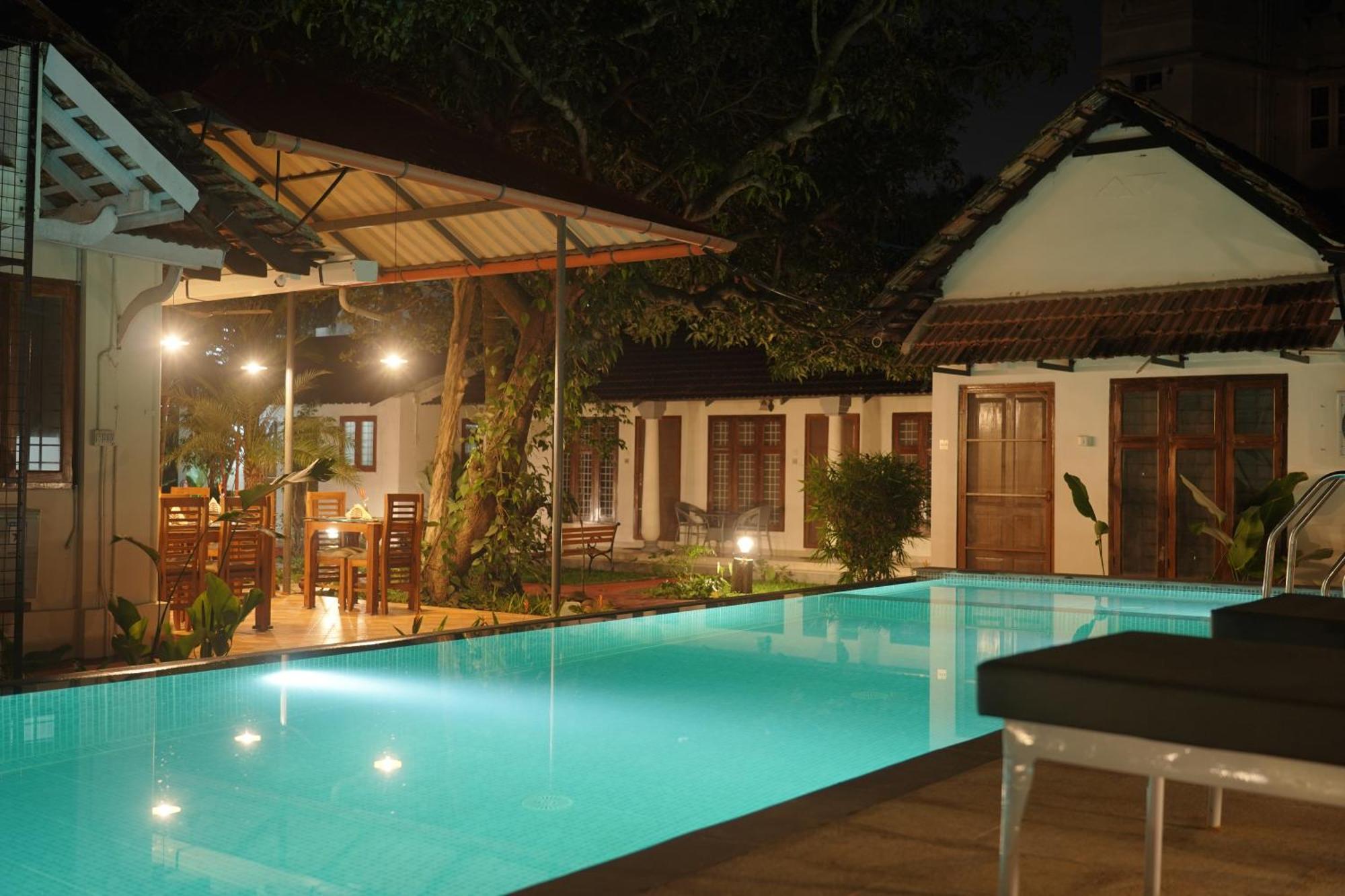 Alfred Place Kochi Exterior photo