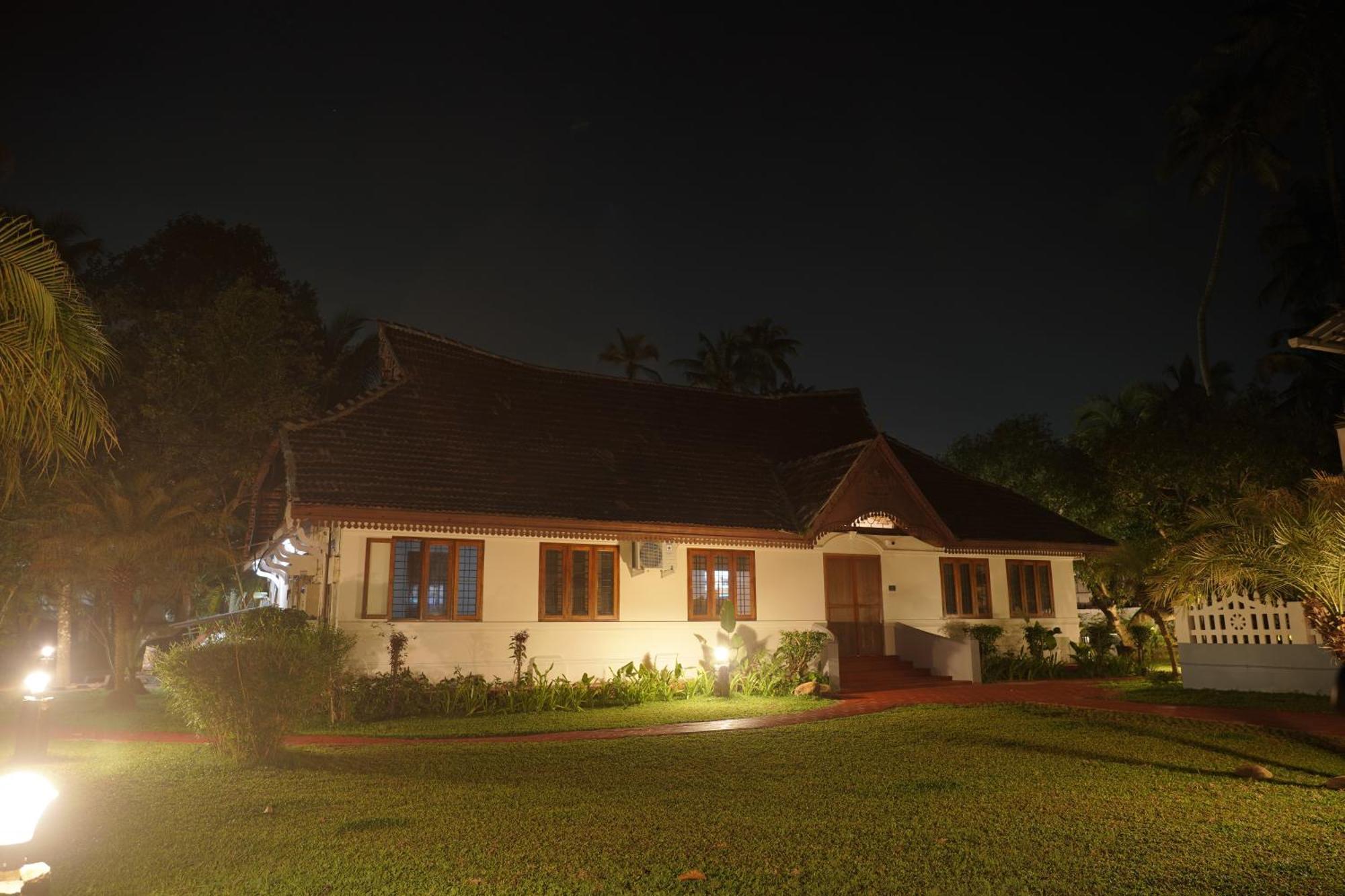 Alfred Place Kochi Exterior photo